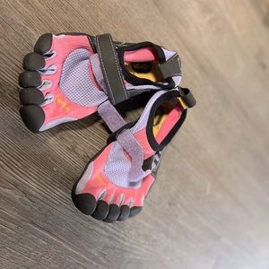 VIBRAM JR30